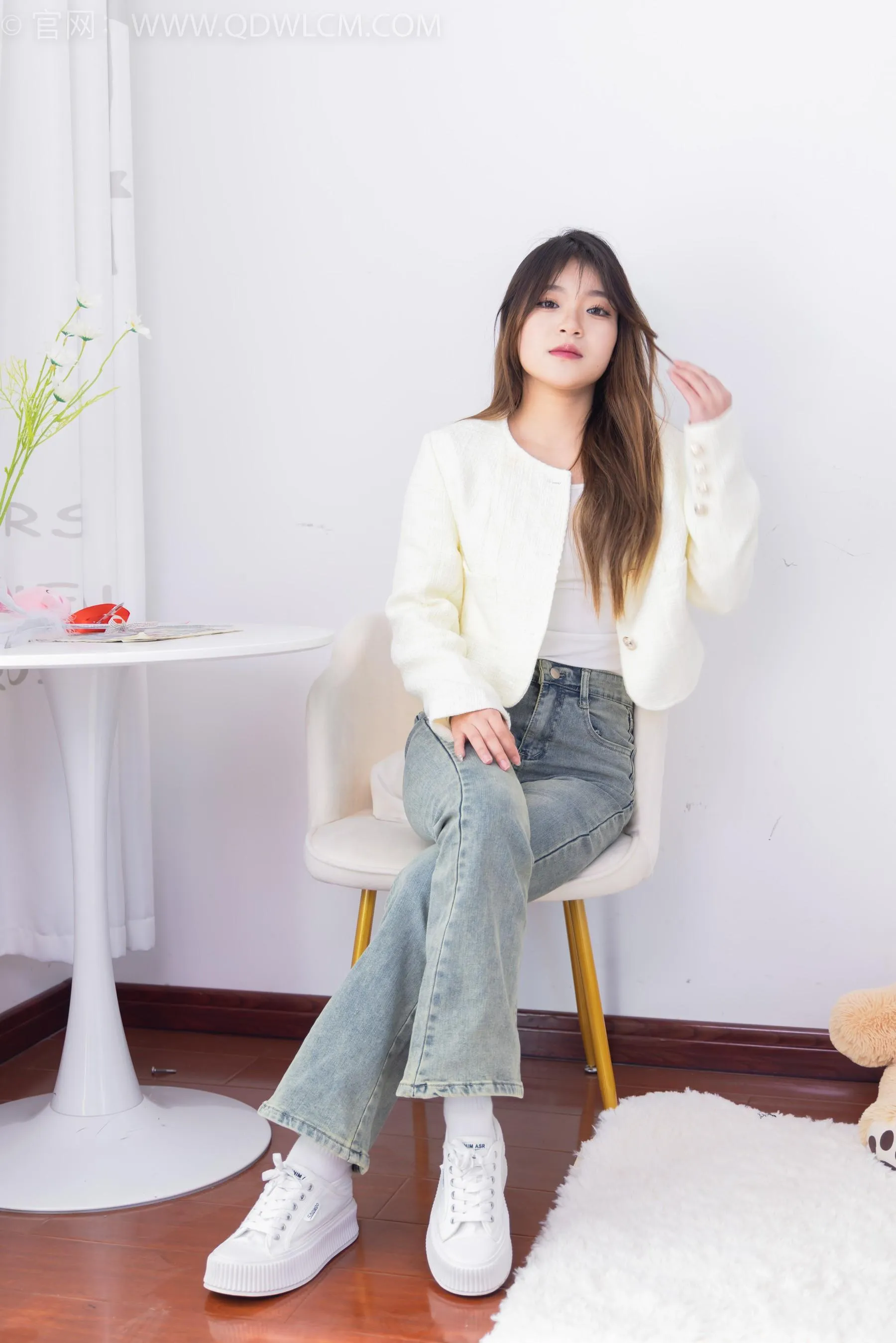 物恋传媒 NO.1556 闪闪-闪闪发光 [151P]插图3